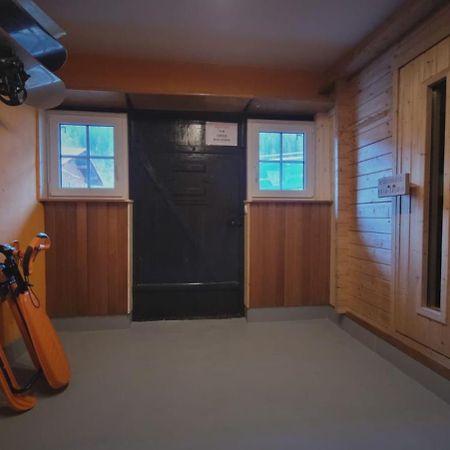 Casa Cuschina - Mit Sauna In Der Schoenen Surselva Dardin Exteriör bild