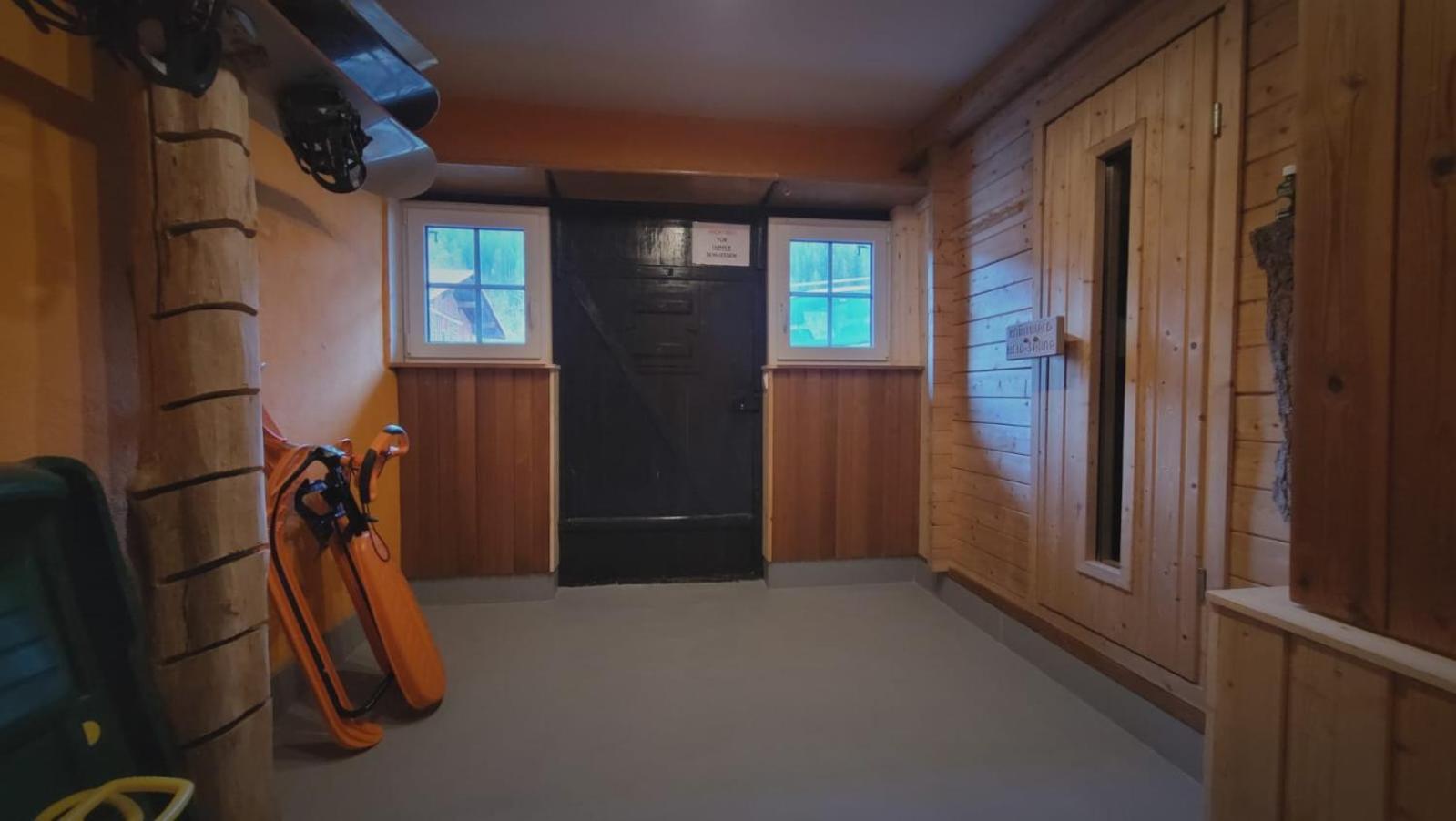 Casa Cuschina - Mit Sauna In Der Schoenen Surselva Dardin Exteriör bild
